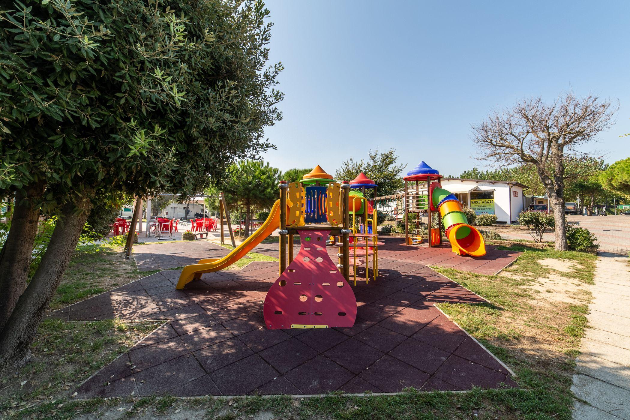 Club Del Sole Pini Boutique Resort Punta Marina Εξωτερικό φωτογραφία