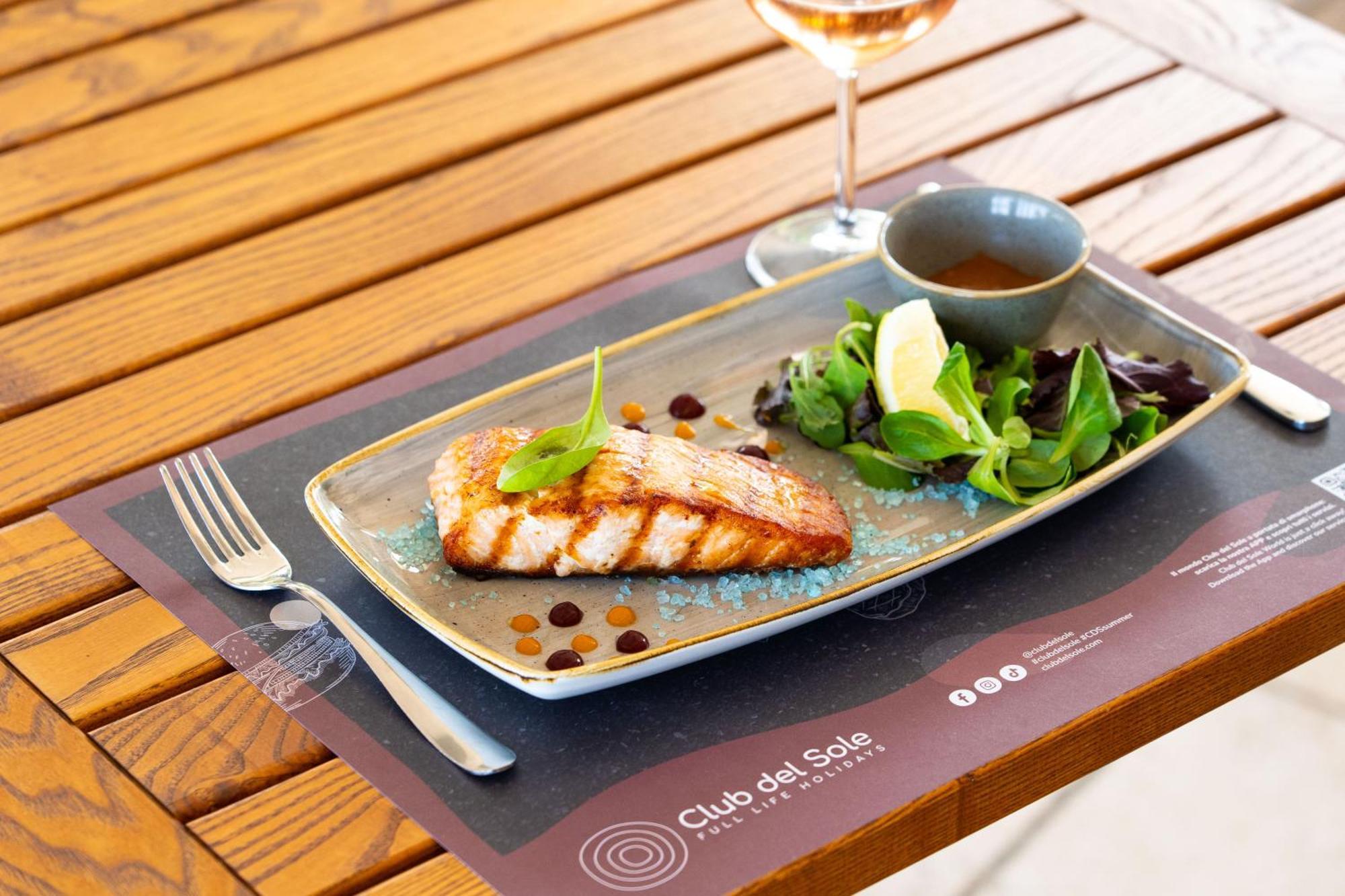 Club Del Sole Pini Boutique Resort Punta Marina Εξωτερικό φωτογραφία